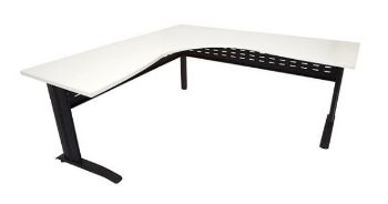 Picture of Corner Workstation Desk - Span Leg 1500 x 1500 x 700mm - Executive Span Range