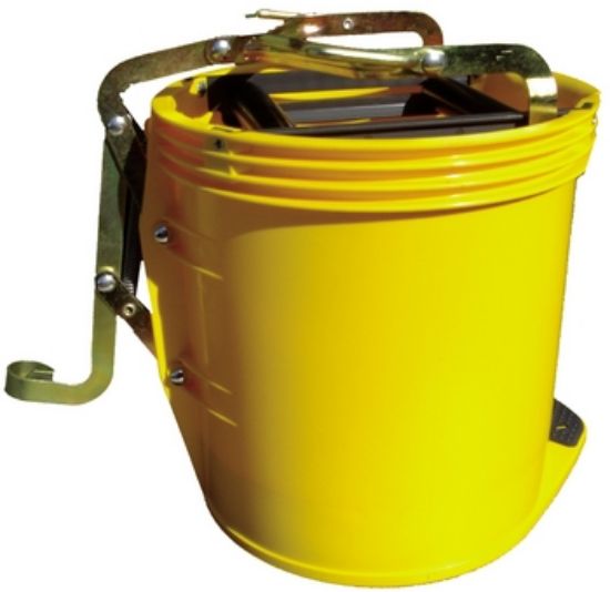 Picture of Mop Bucket 15lt with castors and wringer 